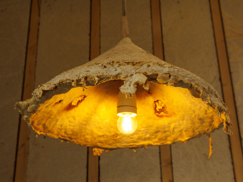 Lampenkap gemaakt van leem