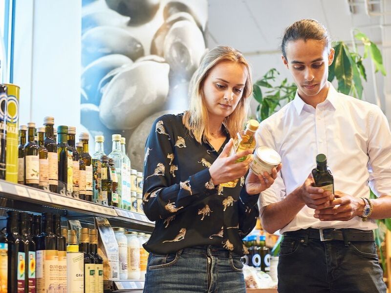 Studenten food voeding in winkel producten Aeres Hogeschool Almere