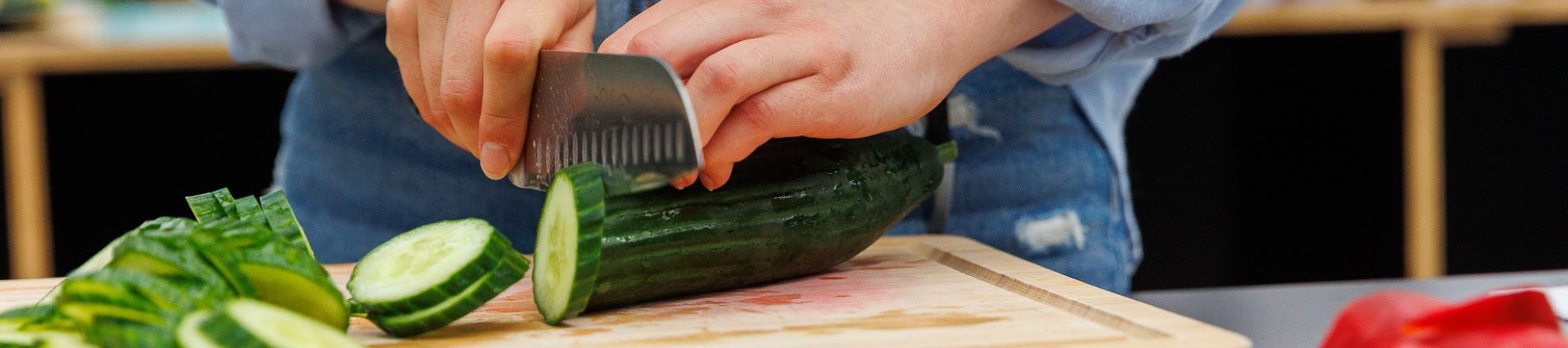 Groenten snijden | Biologie Voeding en Gezondheid | Aeres Hogeschool Almere