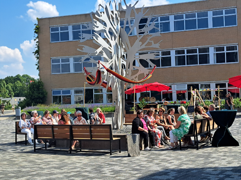 Aeres Hogeschool Dronten viert 65 jarig bestaan