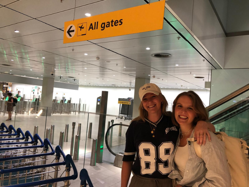 Lara en Sara studenten Hippische Bedrijfskunde semester in Coimbra