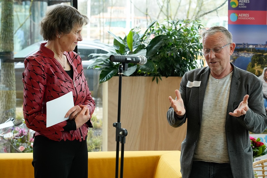 Almere opening