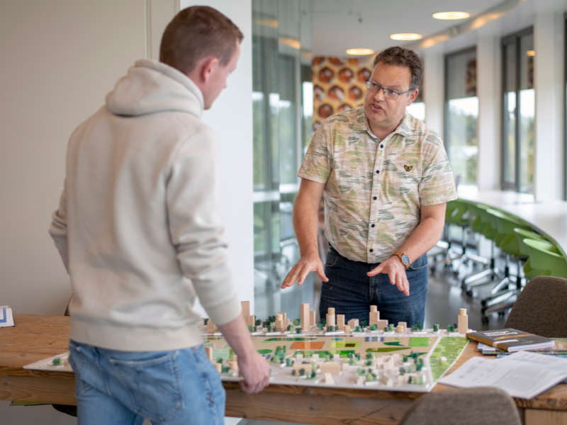 Bachelor deeltijd opleiding Docent en kennismanager Tuin en landschap Aeres Hogeschool Wageningen