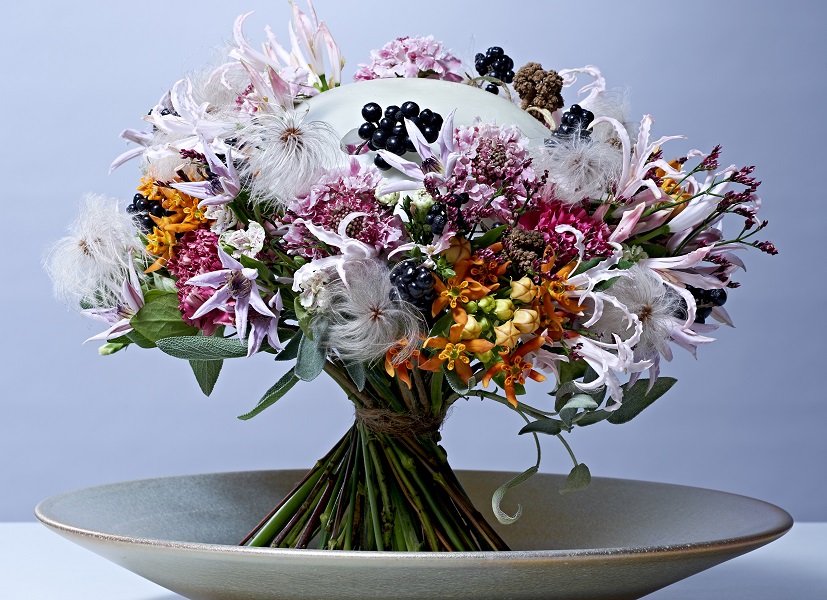 Ad Bloemsierkunst boeket op schaal